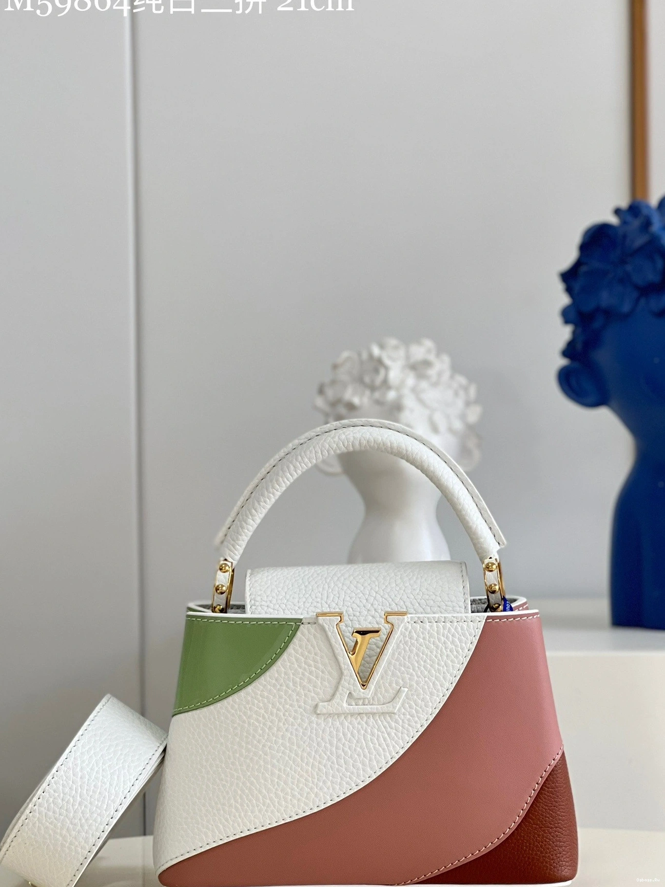 LOUIS VUITTON CAPUCINES MINI 0315